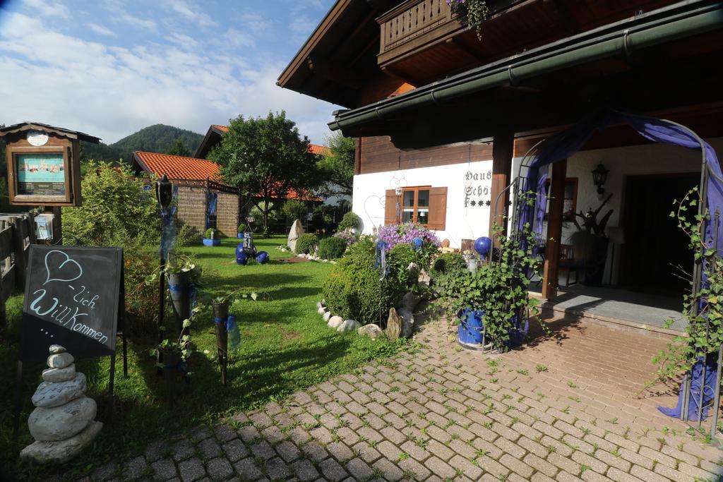 Gaestehaus Schoenfeld Reit im Winkl Luaran gambar